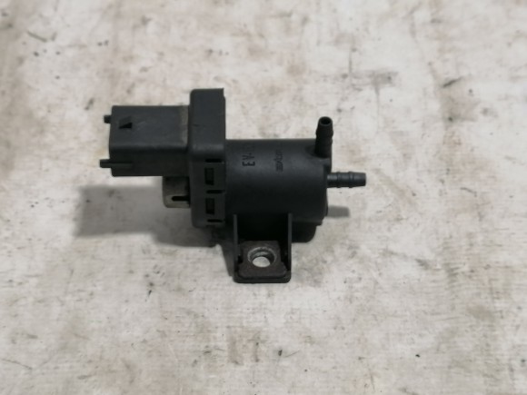 Opel insignia,  55566051, Клапан вакуумный