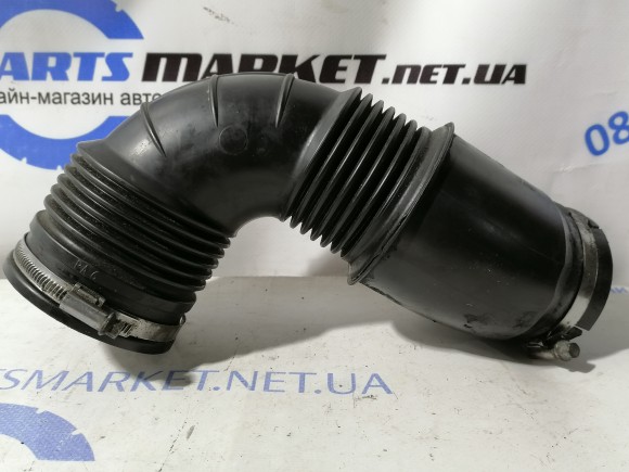 Opel insignia, 55561787, патрубок воздушного фильтра