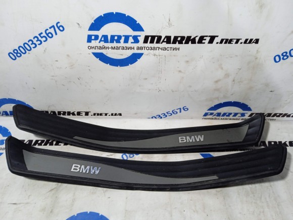 BMW 5 e60, 51477034305, комплект накладок порогов б/у